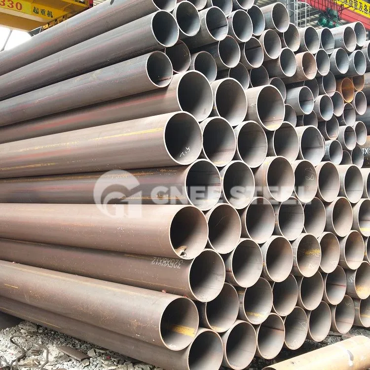 A672 L65 EFW Pipe saldata dritta