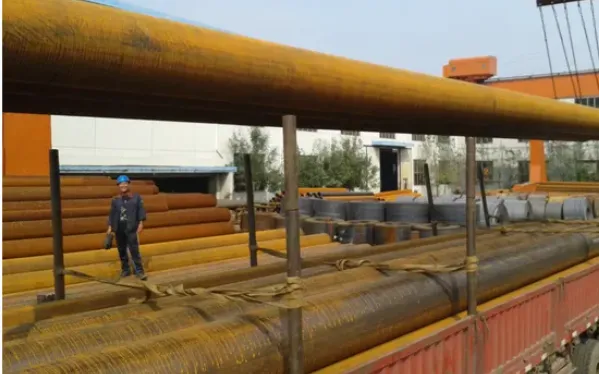 ASTM A672 B60 FUSIONE ELETTRICA FUSIONATA (EFW) TUBO ROUND TOUND TUTTO