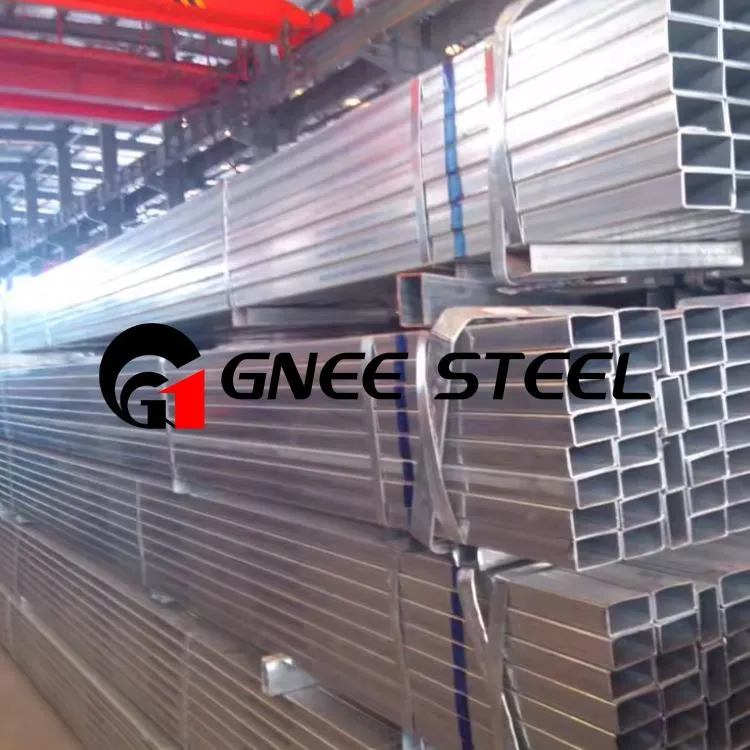 Tubi in acciaio quadrati S185